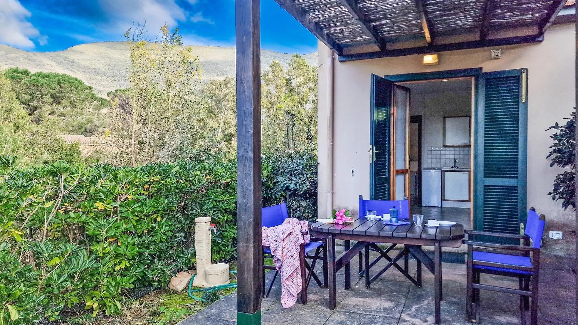 Altaluna Apartment With Pool Nisporto