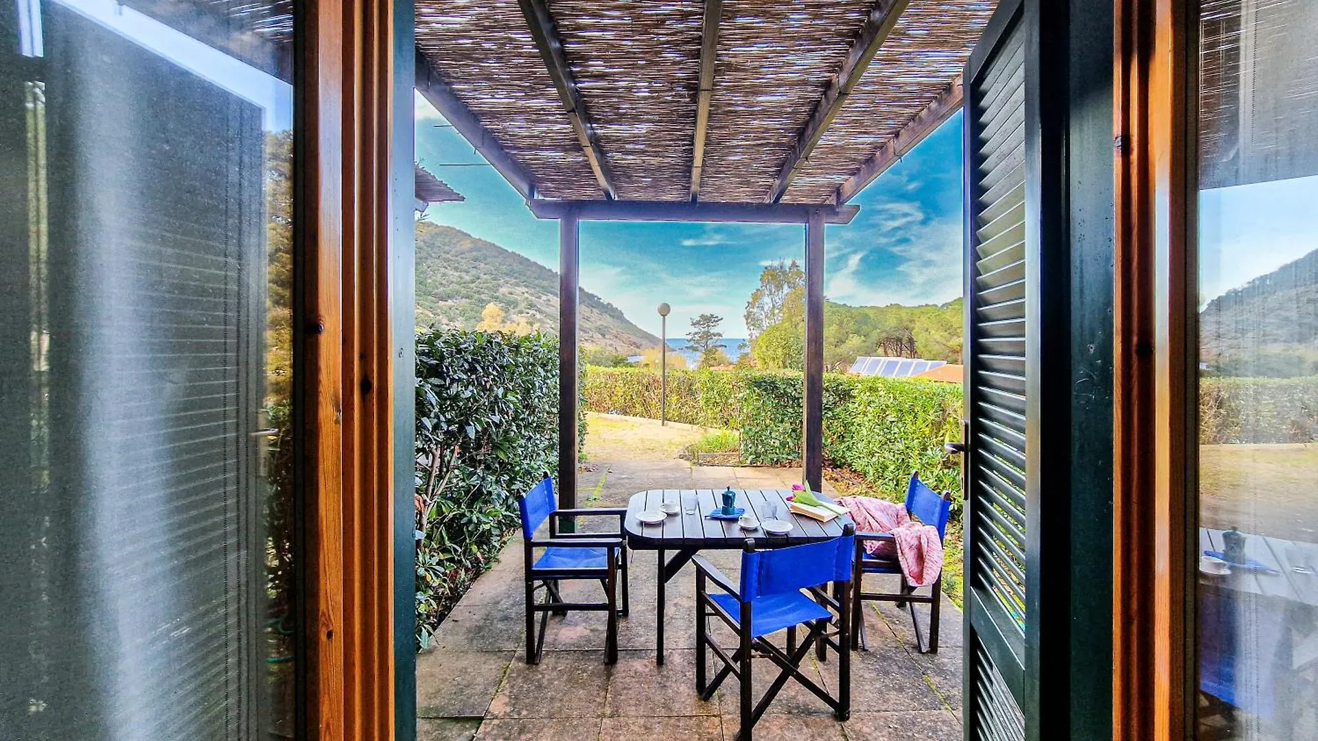 Altaluna Apartment With Pool Nisporto Italy